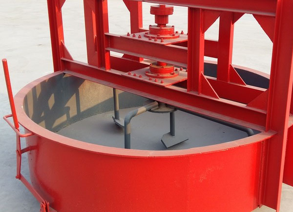 盤(pán)式攪拌機(jī)